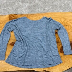Lululemon mesh back light weight sweater